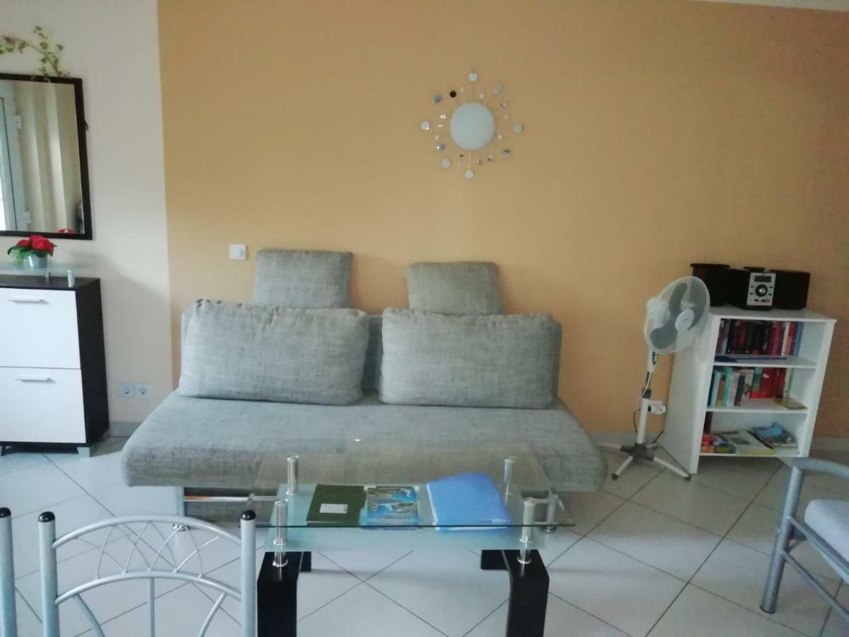 Studios Oleander يميناريا المظهر الخارجي الصورة